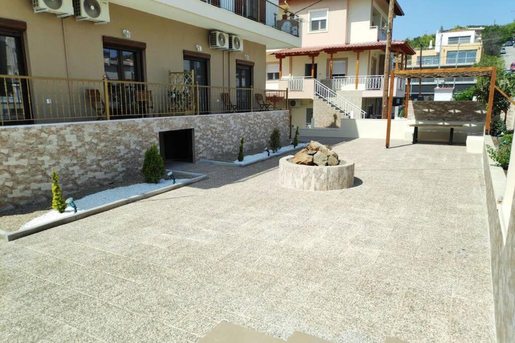 Theasis 5 Luxury Studio With Sea View Neos Marmaras Bagian luar foto