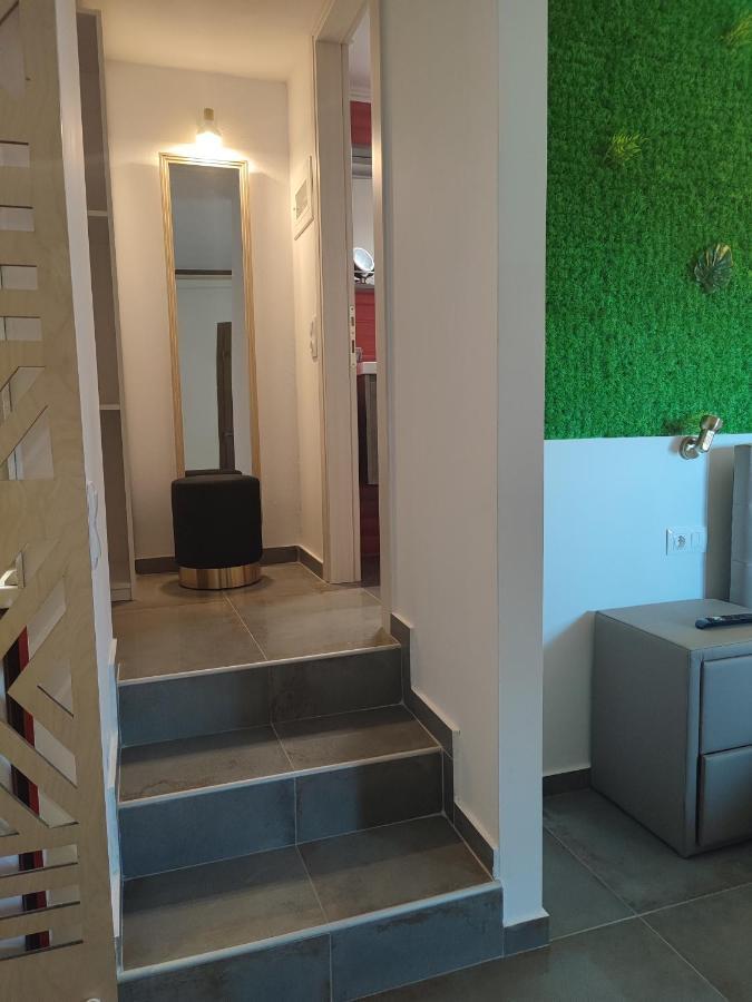 Theasis 5 Luxury Studio With Sea View Neos Marmaras Bagian luar foto