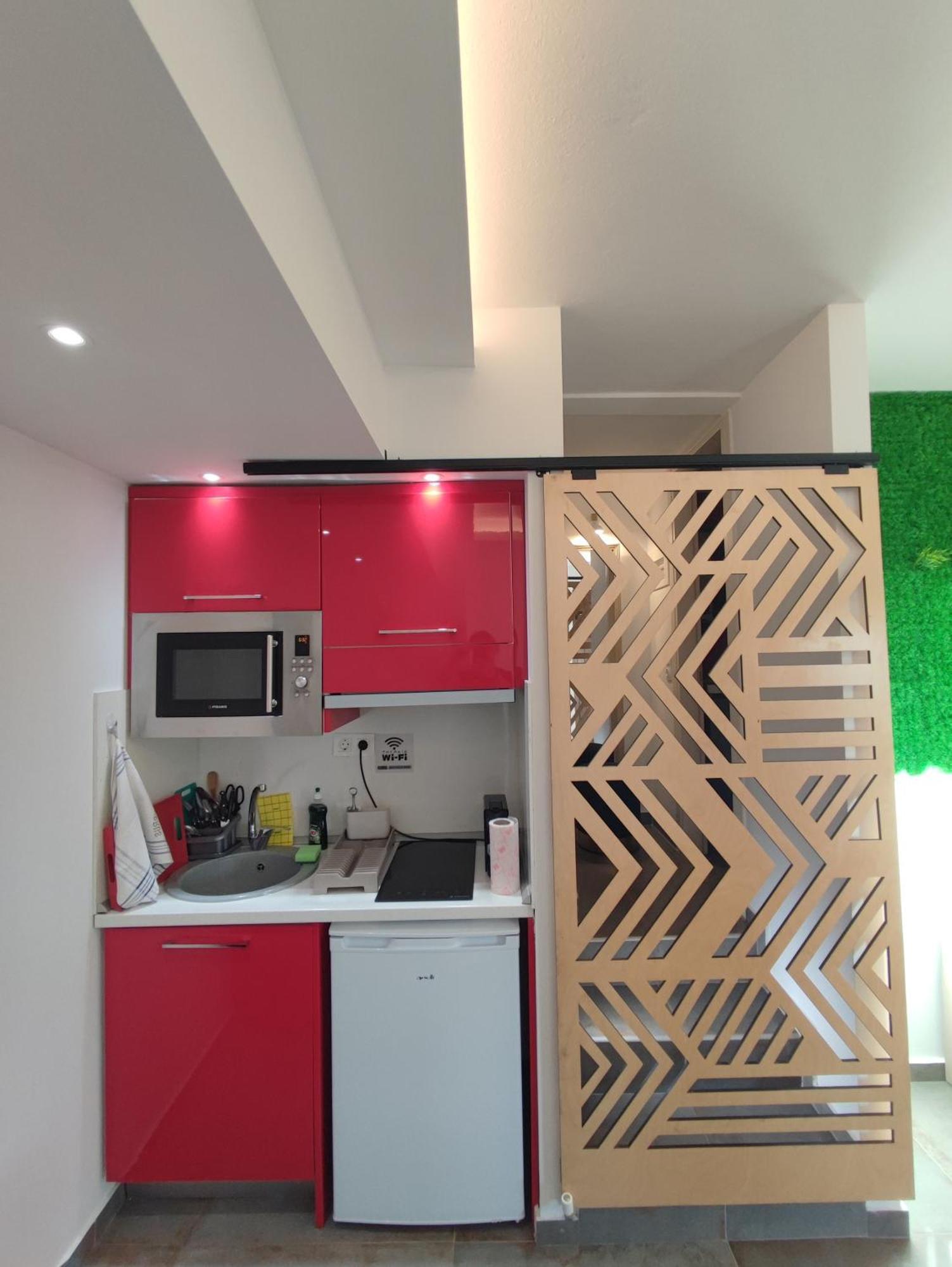 Theasis 5 Luxury Studio With Sea View Neos Marmaras Bagian luar foto