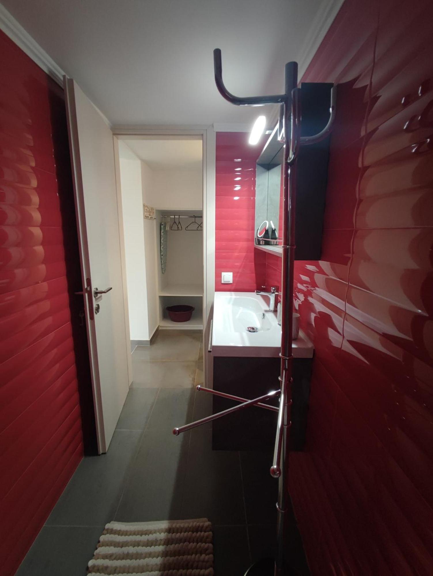 Theasis 5 Luxury Studio With Sea View Neos Marmaras Bagian luar foto
