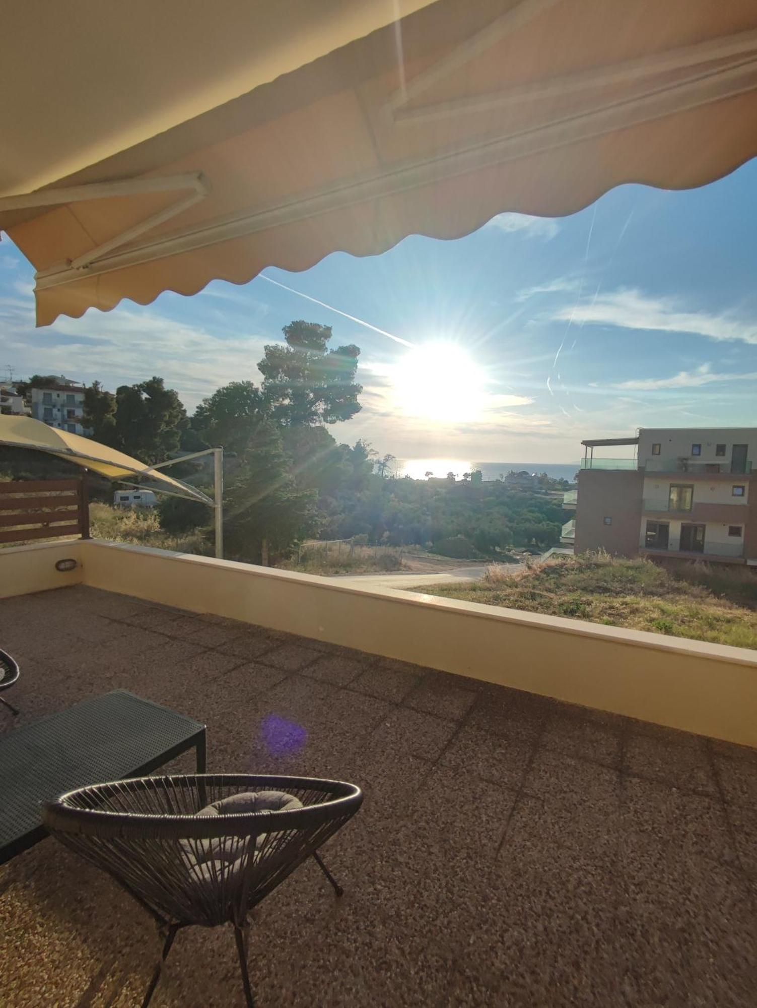 Theasis 5 Luxury Studio With Sea View Neos Marmaras Bagian luar foto